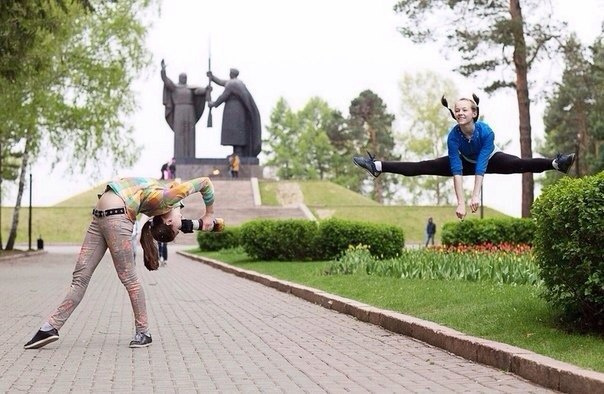Удивительные фото Гимнастки