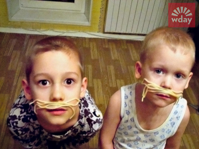 Егор, 6 лет, Матвей, 4 года Ребенок не ест