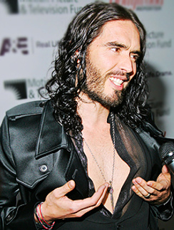 Расселу Брэнду не будут рады на "Грэмми". Рассел Брэнд (Russell Brand)