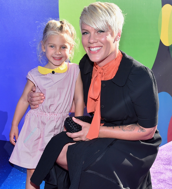 Пинк с дочерью фото