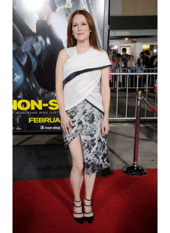 Джулианна Мур