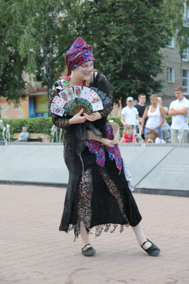 Театральный дворик