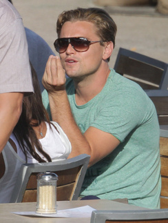 Леонардо ДиКаприо снова один. Леонардо ДиКаприо (Leonardo DiCaprio)
