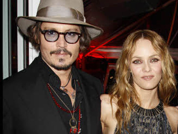 Джонни Депп (Johnny Depp) и Ванесса Паради (Vanessa Paradis) Джонни Депп (Johnny Depp) и Ванесса Паради (Vanessa Paradis)