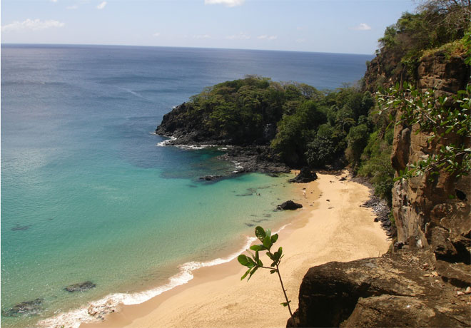 Baia do Sancho, Фернанду-ди-Норонья, Бразилия Baia do Sancho, Фернанду-ди-Норонья, Бразилия