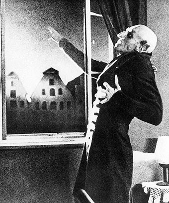Кадр из фильма "Носферату: симфония ужаса", 1922 год