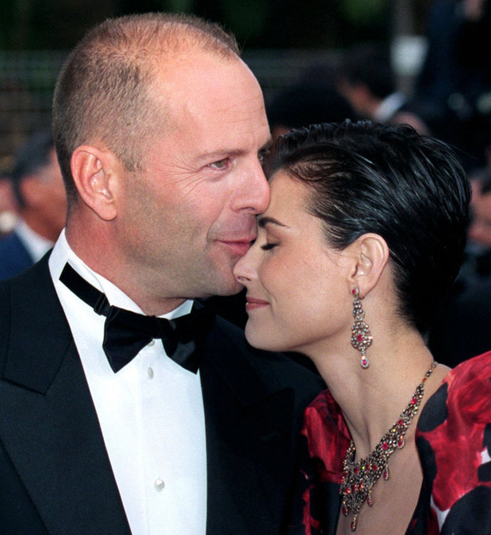 Деми Мур и Брюс Уиллис Деми Мур и Брюс Уиллис