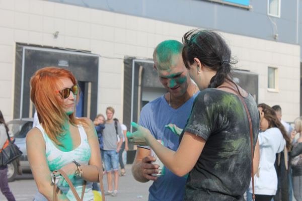 фестиваль красок в самаре 2014 фестиваль красок в самаре 2014