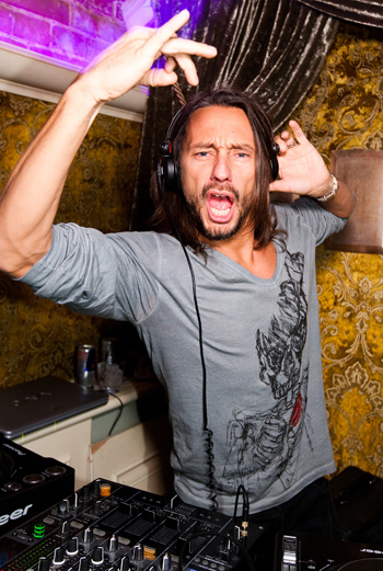 Диджей Bob Sinclair Диджей Bob Sinclair
