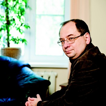 Александр Черников, семейный психотерапевт. «Я старался противостоять бессмысленности» Александр Черников, семейный психотерапевт. «Я старался противостоять бессмысленности»