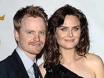 Эмили Дешанель (Emily Deschanel) с мужем Эмили Дешанель (Emily Deschanel) с мужем