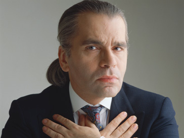 Карл Лагерфельд (Karl Lagerfeld) удивлен, что люди продолжают к нему хорошо относиться Карл Лагерфельд (Karl Lagerfeld) удивлен, что люди продолжают к нему хорошо относиться