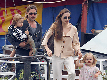 Брэд Питт (Brad Pitt) и Анджелина Джоли (Angelina Jolie) Брэд Питт (Brad Pitt) и Анджелина Джоли (Angelina Jolie)