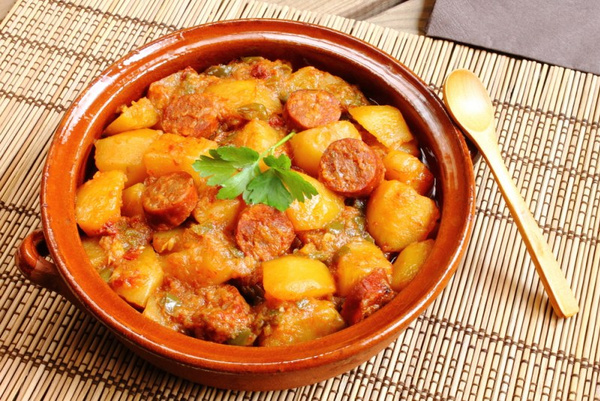 Картошка с тушенкой Картошка с тушенкой