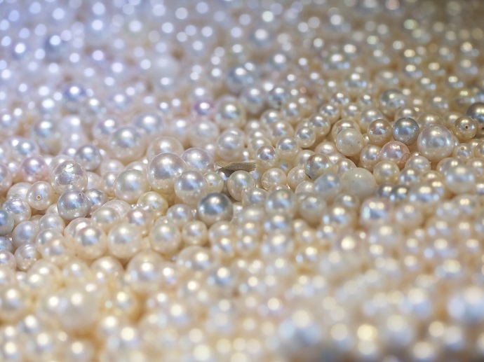 Близнецы: жемчуг