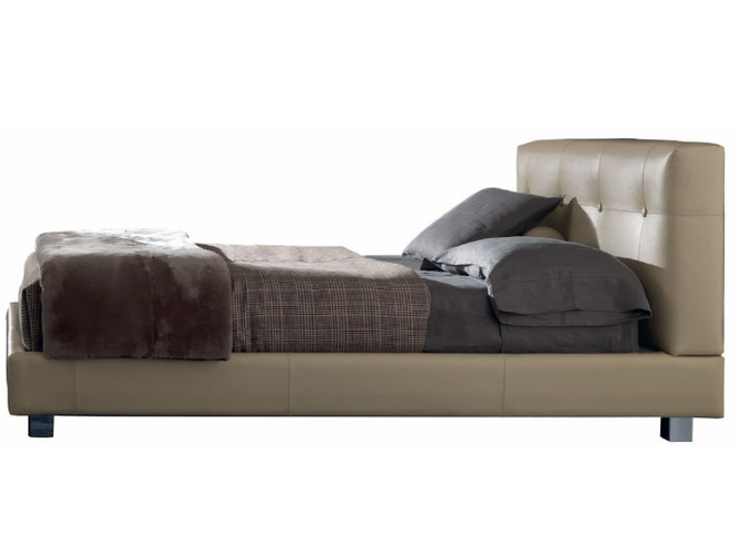 Кровать Wearing Bed, кожа, дизайн Родольфо Дордони для Minotti, салон «Флэт-интерьеры». Кровать Wearing Bed, кожа, дизайн Родольфо Дордони для Minotti, салон «Флэт-интерьеры».