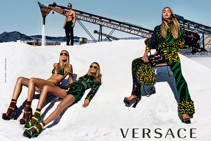 Супермодели в новой рекламной кампании Versace