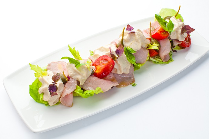 Телятина с соусом Карлсон