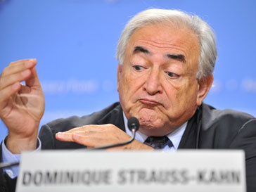 Директор-распорядитель МВФ Доминик Стросс-Кан (Dominique Strauss-Kahn) поддержал решение об оказании Ирландии финансовой поддержки Директор-распорядитель МВФ Доминик Стросс-Кан (Dominique Strauss-Kahn) поддержал решение об оказании Ирландии финансовой поддержки