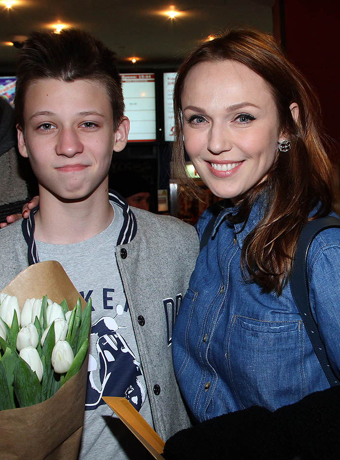 Альбина Джанабаева с сыном