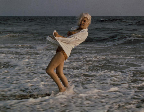 Мэрилин Монро на пляже 