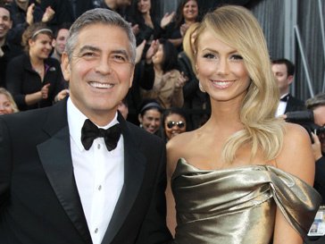 Стейси Киблер (Stacy Keibler) горячо болела за Джорджа Клуни (George Clooney) и за президента Бараку Обаму (Barack Obama) Стейси Киблер (Stacy Keibler) горячо болела за Джорджа Клуни (George Clooney) и за президента Бараку Обаму (Barack Obama)