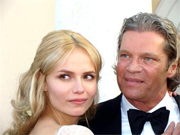 Наташа Поли (Natasha Poly) и Питер Баккер (Peter Bakker) поженились в минувшие выходные Наташа Поли (Natasha Poly) и Петер Баккер (Peter Bakker) поженились в минувшие выходные