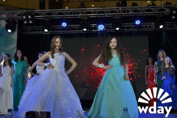 Финал конкурсов «Маленькая Мисс Волгоград – 2015» и «Мисс Волгоград-2015»! Волгоград, конкурс красоты в 2015 году, 8 марта 2015 год, ТРЦ Акварель