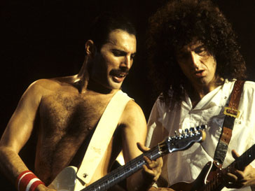 Музыканты Queen готовят к выпуску дуэтные композиции Фредди Меркьюри (Freddie Mercury) и Майкла Джексона (Michael Jackson) Музыканты Queen готовят к выпуску дуэтные композиции Фредди Меркьюри (Freddie Mercury) и Майкла Джексона (Michael Jackson)