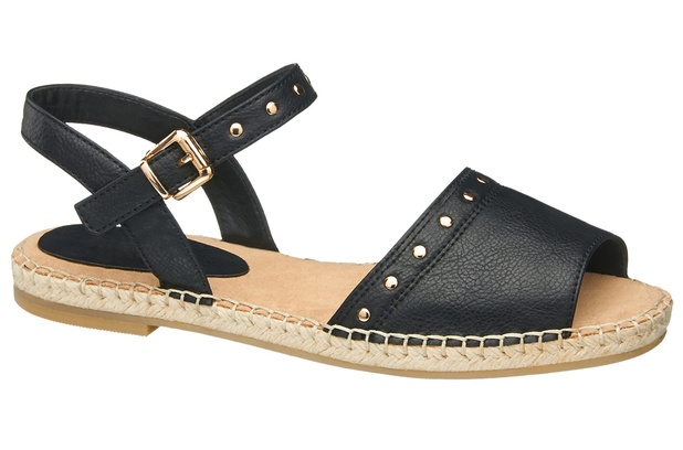 Сандалии Deichmann, 650 р.