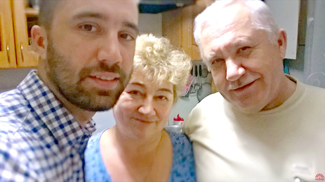 Николай Заболотских с родителями Николай Заболотских с родителями