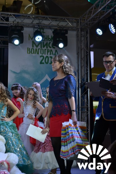 Финал конкурсов «Маленькая Мисс Волгоград – 2015» и «Мисс Волгоград-2015»! Волгоград, конкурс красоты в 2015 году, 8 марта 2015 год, ТРЦ Акварель