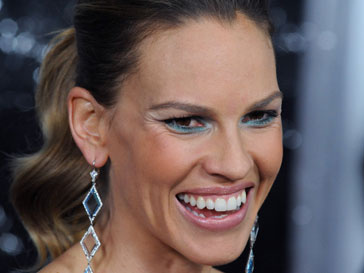 Хилари Суонк (Hilary Swank) попробует себя в качестве модельера Хилари Суонк (Hilary Swank) попробует себя в качестве модельера