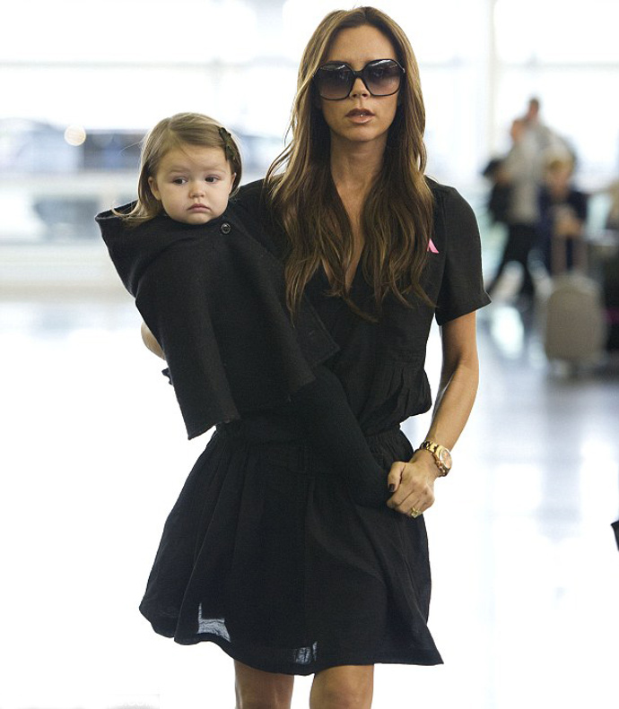 Виктория и Харпер Севен Бекхэм Виктория и Харпер Севен Бекхэм