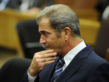 Мел Гибсон (Mel Gibson) заплатит бывшей подруге $750 тыс. Мел Гибсон (Mel Gibson) заплатит бывшей подруге $750 тыс.