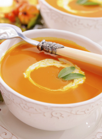 Тыквенный суп с яблоками