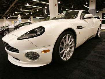 Aston Martin продадут на аукционе Aston Martin продадут на аукционе