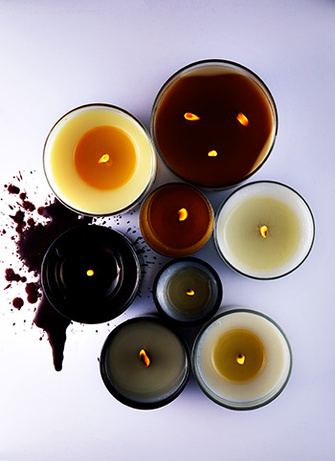 Парфюмированные свечи: 1. L’Occitane Fleur d’Or & Acacia; 2. Bath&Body Works Sandalwood Citrus; 3. Guerlain Contes Tahitiens; 4. Wax Lyrical Exotic Escape; 5. Jo Malone Red Roses; 6. Tiziana Terenzi Spicy Snow; 7. Tiziana Terenzi Almond Vanilla; 8. SpaRitual Instinctual Featuring Ginger.