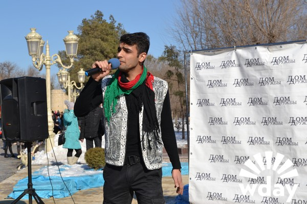 Волгоград, Масленица, парк «Баку» Масленичные гуляния.