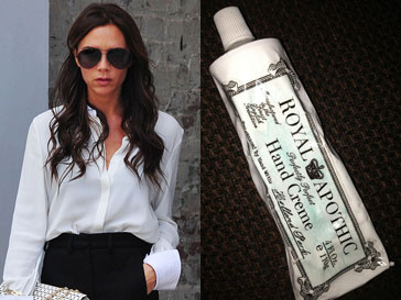 Виктория Бекхэм (Victoria Beckham) стала поклонницей крема для рук от Royal Apothic Виктория Бекхэм (Victoria Beckham) стала поклонницей крема для рук от Royal Apothic
