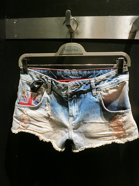 Шорты Bershka Шорты Bershka