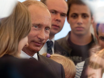 Премьер-министр Владимир Путин выступил на съезде независимых профсоюзов России Премьер-министр Владимир Путин выступил на съезде независимых профсоюзов России