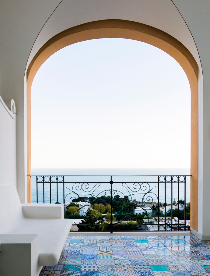 Oтель Capri Tiberio Palace 