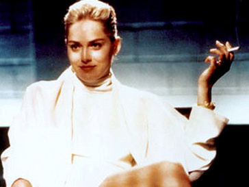 Шерон Стоун (Sharon Stone) в фильме «Основной инстинкт» Шерон Стоун (Sharon Stone) в фильме «Основной инстинкт»