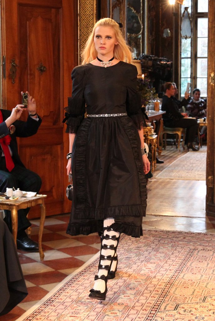 Показ Chanel Métiers d'Art 2014 в Зальцбурге