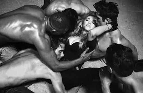 Клип Мадонны Girl Gone Wild Клип Мадонны Girl Gone Wild