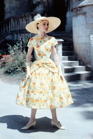 Одри Хепберн, 1955 год Одри Хепберн, 1955 год