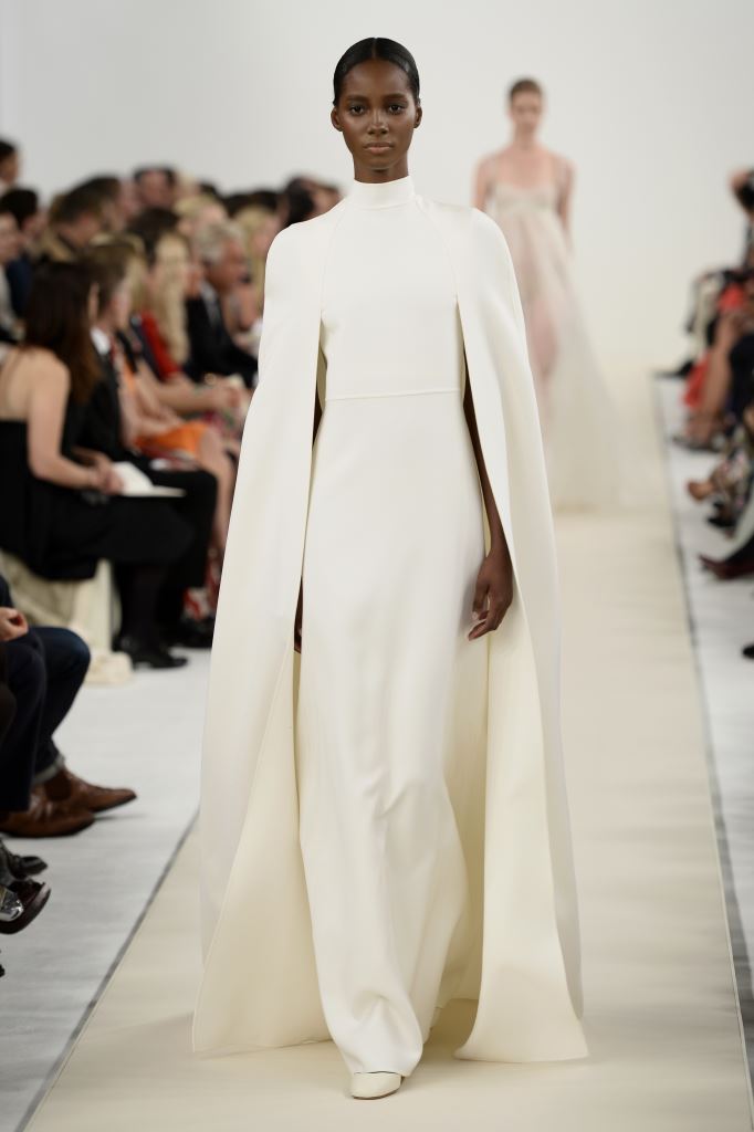 в Нью-Йорке прошел показ коллекции Valentino Sala Bianca