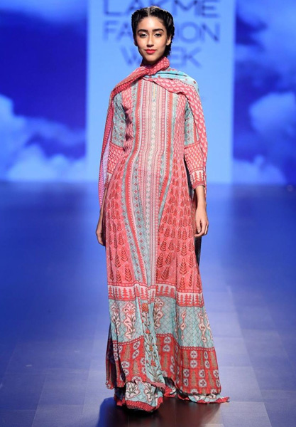 Оригинальный дизайн платья Anita Dongre, весна-лето 2016 Оригинальный дизайн платья Anita Dongre, весна-лето 2016