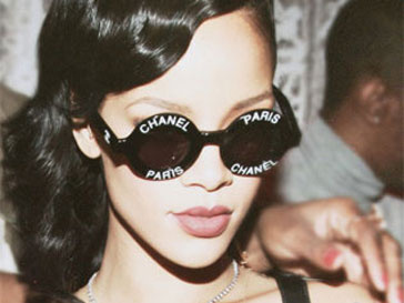 Рианна (Rihanna) будет рекламировать украшения и аксессуары от Chanel? Рианна (Rihanna) будет рекламировать украшения и аксессуары от Chanel?
